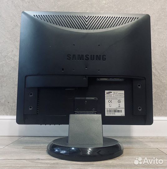 Монитор для компьютера Samsung