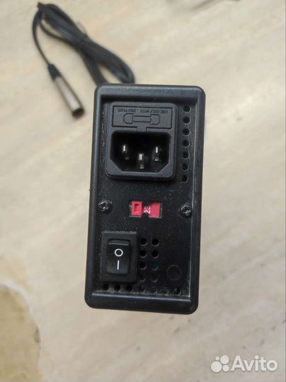 Зарядное устройство для аккумуляторов