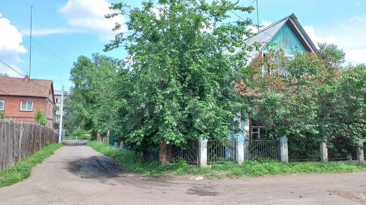 Дом 62 м² на участке 6 сот.