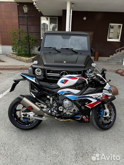 BMW M1000 RR