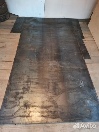 Лист металлический