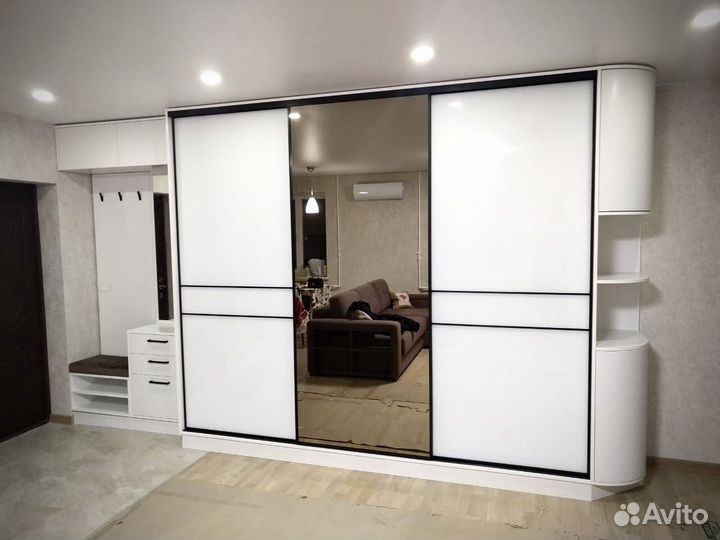 Встроенный шкаф на заказ