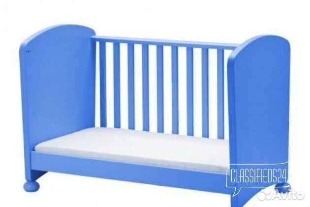 Детская кроватка синяя IKEA икеа с матрасом