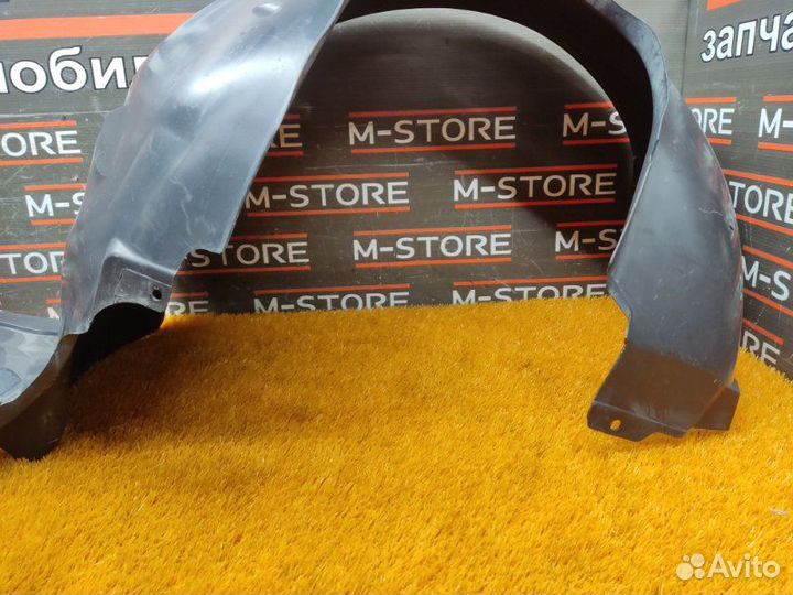 Подкрылок передний левый Bmw 3-Series E46