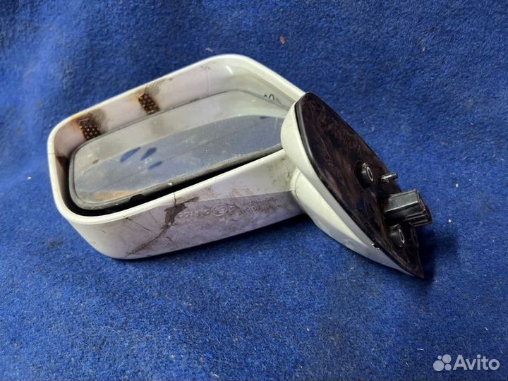 Зеркало заднего вида боковое левое Mitsubishi