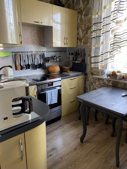 Комната 45 м² в 3-к., 9/12 эт.