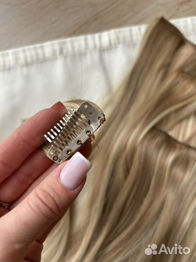 Искусственные волосы на заколках