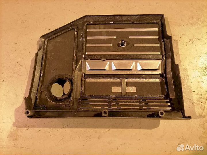 Декоративная крышка двс 11259-20060 Toyota Harrier