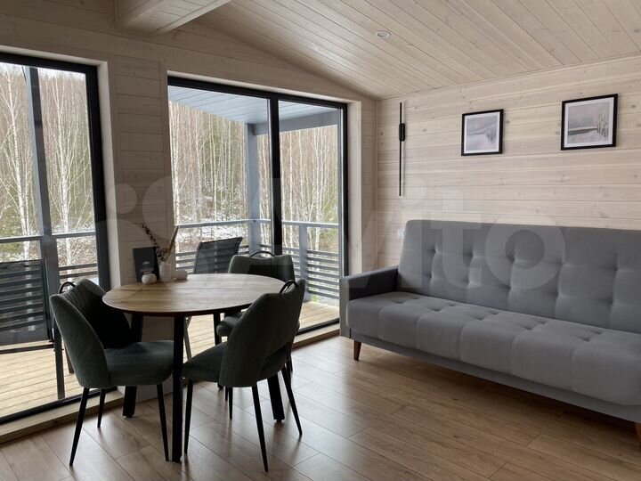 Коттедж 32 м² на участке 70 сот.