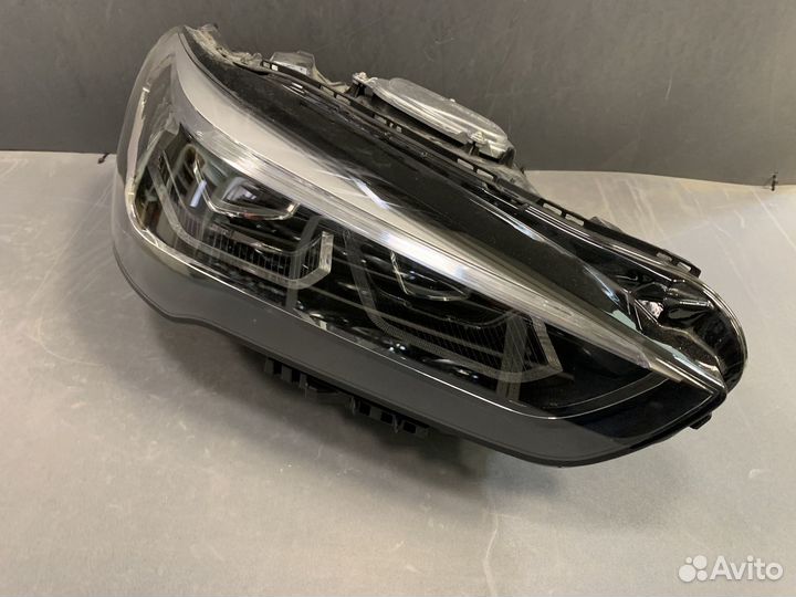 BMW X1 F48 рестайлинг LED фара правая