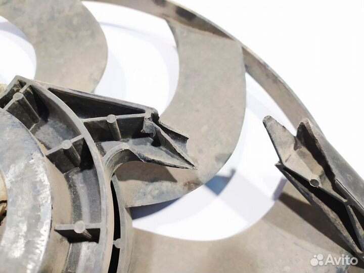 Вентилятор охлаждения двс Skoda Fabia 2