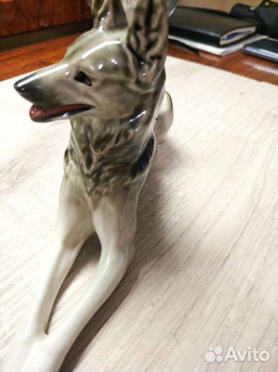 Фарфоровые статуэтки