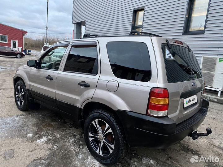 Ford Escape 2.0 МТ, 2001, 250 000 км