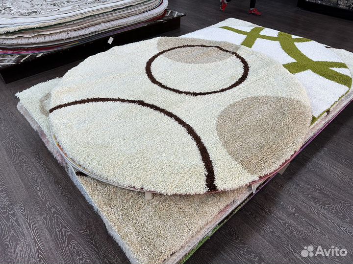 Ковер с высоким воросом 2х2 круг