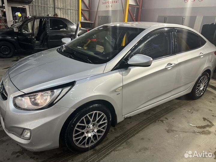 Hyundai Solaris 1.6 МТ, 2012, 19 400 км