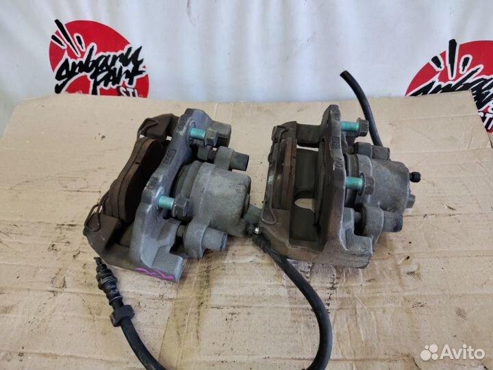 Передний суппорт левый правый Mazda 3 5 BL BK 2007