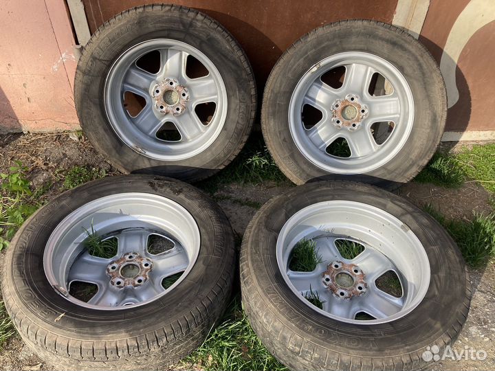 R17 Yokohama Geolandar G91 225/65, PCD 5x114.3 DIA 60.1