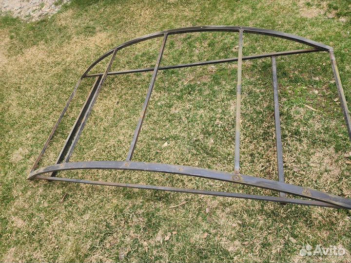 Козырек над крыльцом бу