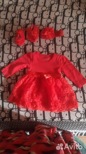 Платье на девочку 92 новое