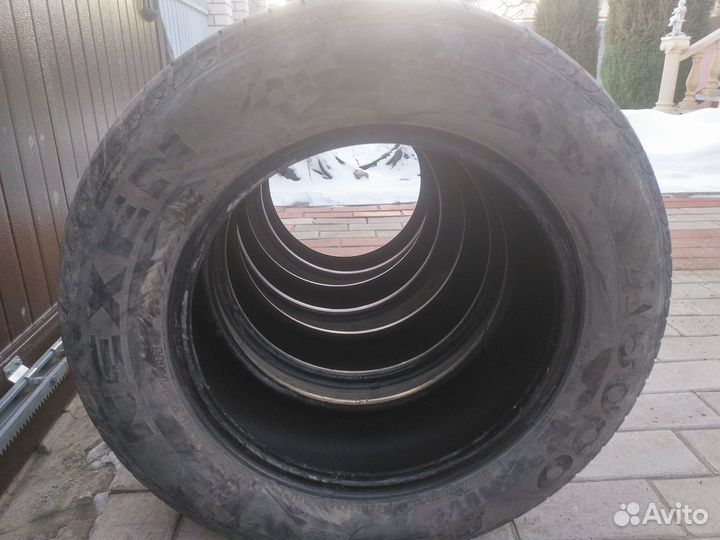 Nexen N8000 235/65 R17