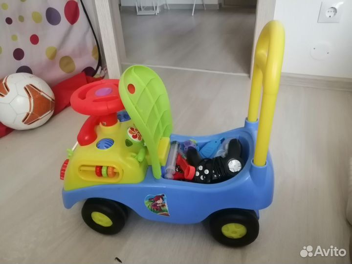 Машинка каталка толокар