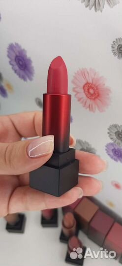 Губная помада