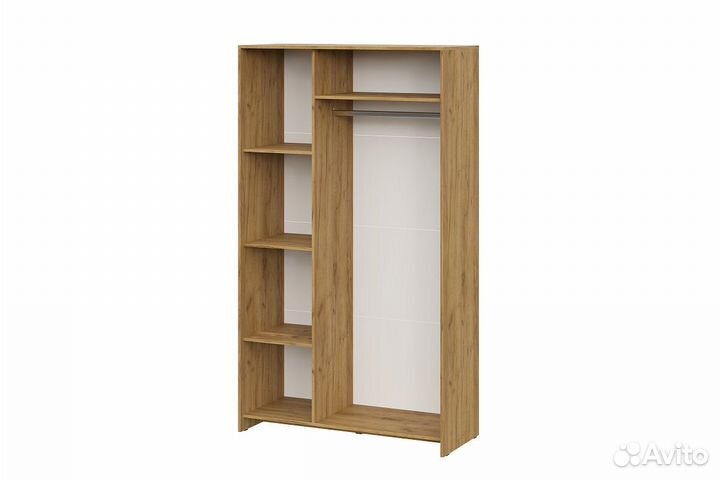 Шкаф трехстворчатый 