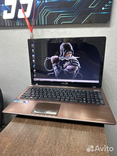 Металлический Asus i3 / IntelHD / 8Гб / 500Гб
