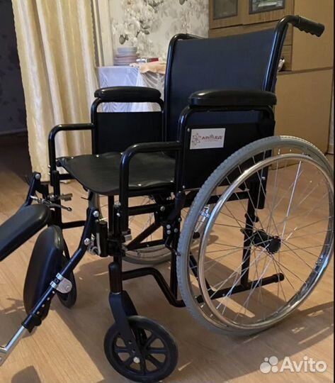 Складное кресло Meyra Budget прокат