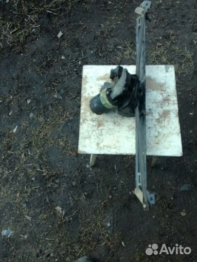 Трапеция дворников audi 100 кузов 44