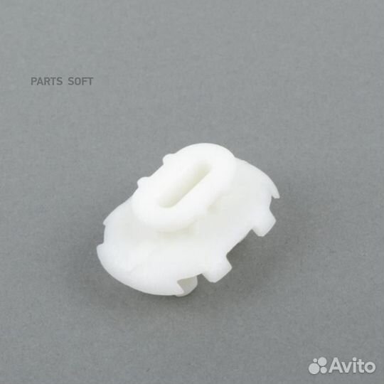 BMW 17117553481 Кронштейн радиатора BMW E-70/71