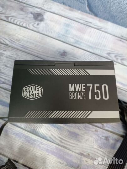 Блок питания Cooler Master MWE Bronze 750
