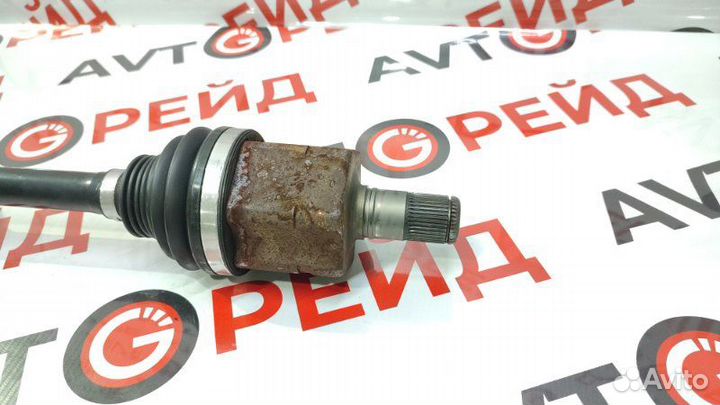 Привод передний левый Volkswagen Tiguan 5N2 CCZ