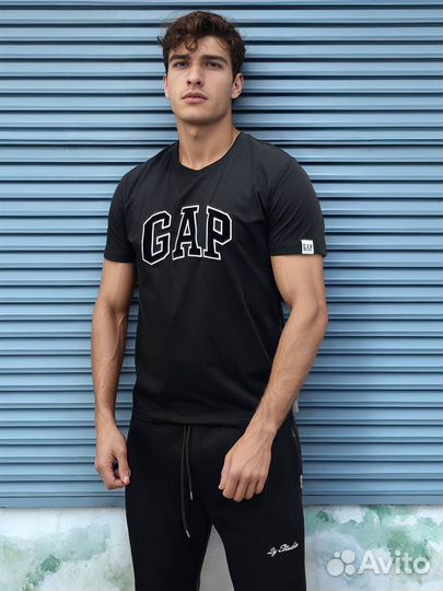 Приталенная футболка Gap черная