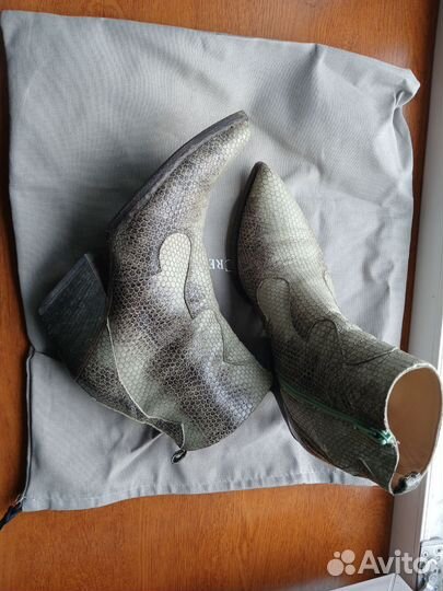 Ботильоны Strategia Италия 37 казаки