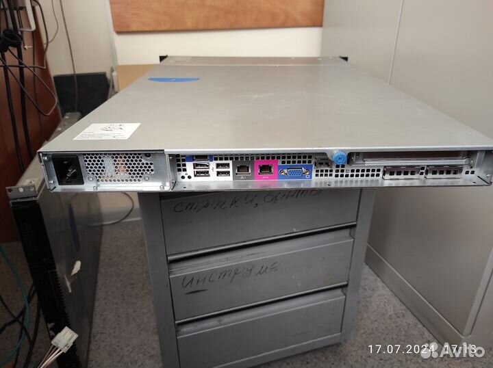 Сервер Intel S5500WB, 2*Xeon DP E5504, 2010 г