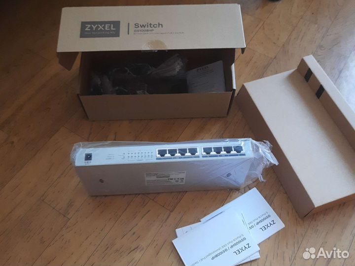 Свитч с PoE Zyxel GS1008HP-8PoE; ajax ReX