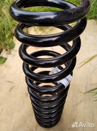 Задняя пружина audi 80