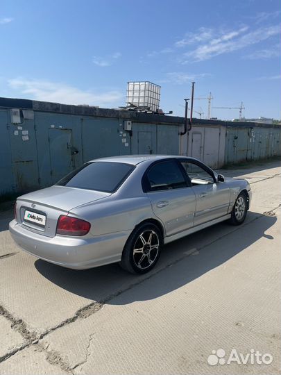 Hyundai Sonata 2.0 AT, 2005, битый, 310 000 км