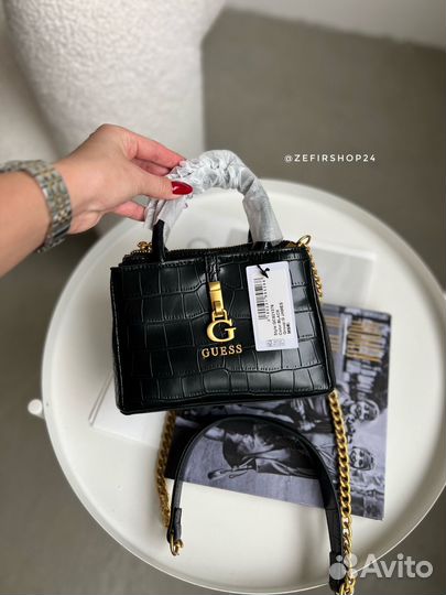 Сумка Guess G James