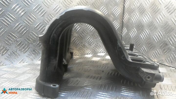 Коллектор впускной Nissan Micra 3 (K12) 2005