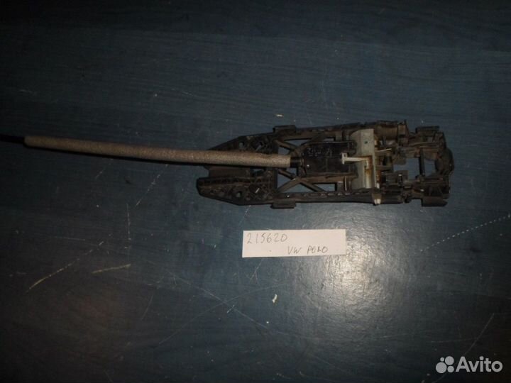 Кронштейн ручки двери наружной