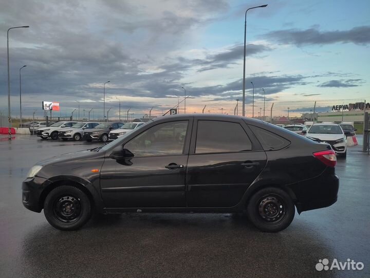 LADA Granta 1.6 МТ, 2015, 151 300 км