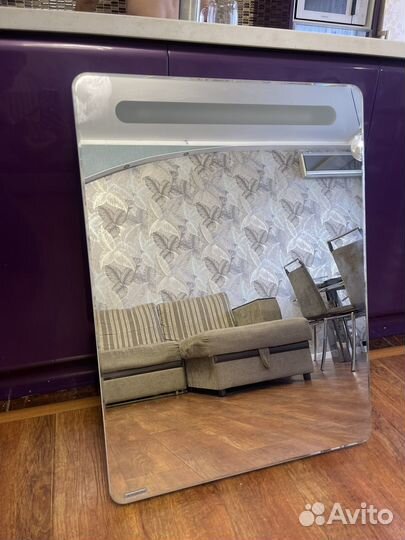 Зеркало с подсветкой