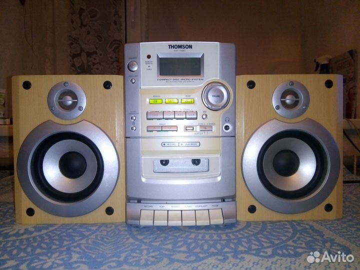 Музыкальный центр