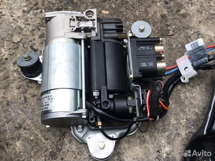 Компрессор для пневмоподвески