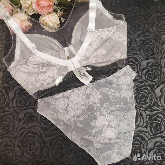 Комплект Lise Charmel 76E/M