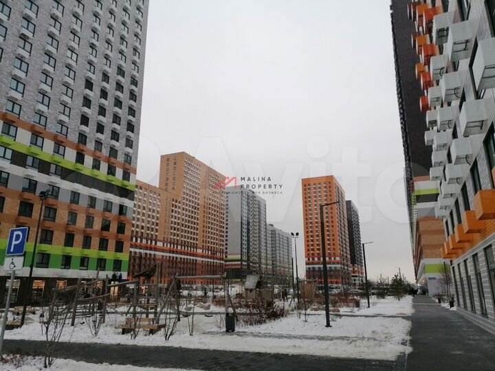 Продам торговое помещение, 67 м²