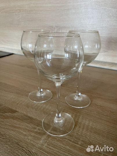 Бокалы для вина