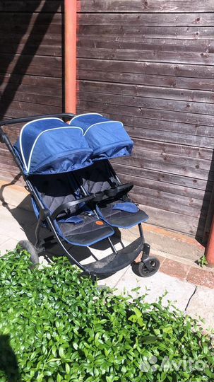 Коляска для двойни